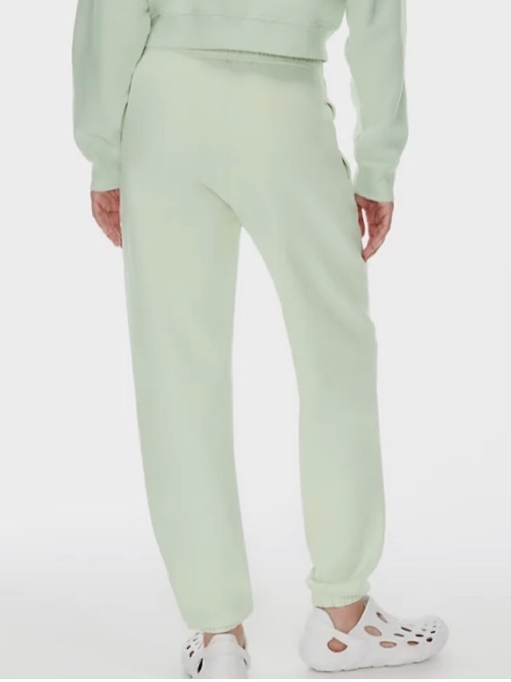 Aritzia TNA Cozy Fleece Boyfriend Sweatpants Agave Green Women’s Size Large